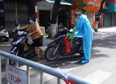 Một trạm kiểm soát phòng chống dịch COVID-19.