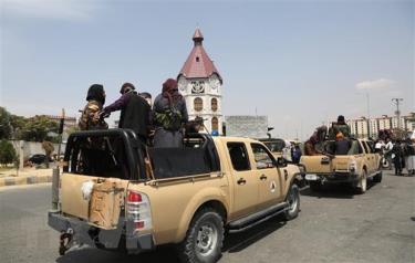 Các tay súng Taliban tại thủ đô Kabul, Afghanistan.