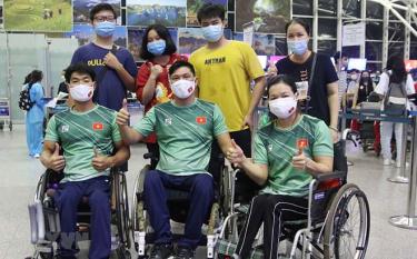 Ba kình ngư Việt Nam dự Paralympic Tokyo 2020.