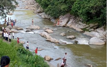 Khu vực suối xảy ra tai nạn.