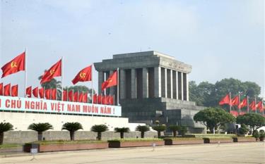 Lăng Chủ tịch Hồ Chí Minh.