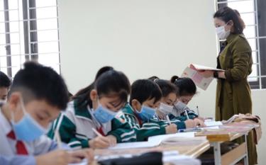 Bộ GD&ĐT lý giải tình trạng thiếu giáo viên ngày càng trầm trọng. (Ảnh minh hoạ)