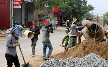 Các địa phương đẩy nhanh tiến độ thi công các công trình và giải ngân vốn đầu tư công theo kế hoạch