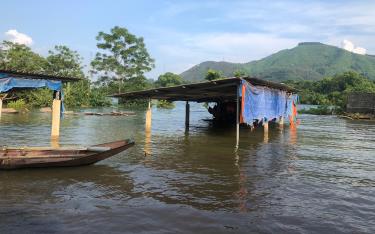 Chính quyền cần theo dõi khi nước rút thường gây ra sạt lở bờ sông, không để người dân đến những khu vực có nguy cơ sạt lở, công trình đang thi công, tránh những thiệt hại đáng tiếc. Đồng thời dọn dẹp vệ sinh môi trường sau khi nước rút.