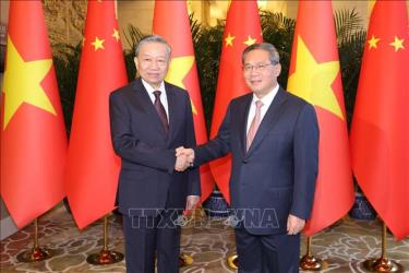 Tổng Bí thư, Chủ tịch nước Tô Lâm hội kiến Thủ tướng Trung Quốc Lý Cường.