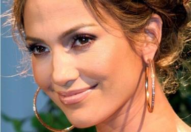 Nữ diễn viên, ca sỹ Jennifer Lopez.