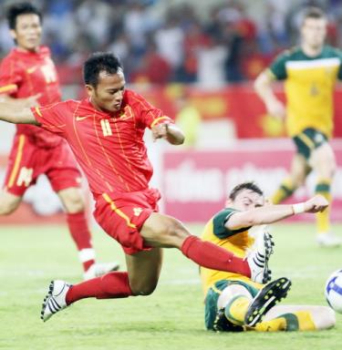 Trọng Hoàng (11) có thể sẽ là “tân binh” hiếm hoi của Đội tuyển Việt Nam tại AFF Cup 2010.