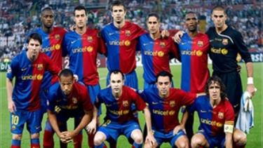 Các cầu thủ Barcelona.

