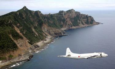 Máy bay do thám của Nhật tại Senkaku/Điếu Ngư.