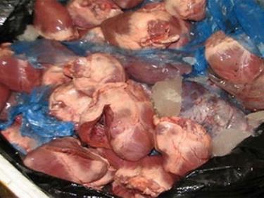 Phủ tạng gia súc bị cấm kinh doanh tạm nhập tái xuất từ 30/9.