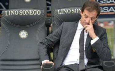 Một thất bại nữa của Milan có thể khiến HLV Max Allegri mất việc.