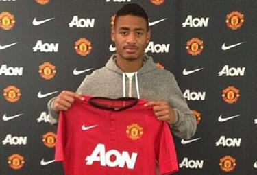 Saidy Janko chuyển từ Zurich sang M.U với giá 700.000 bảng. (ảnh: MUFC) 
