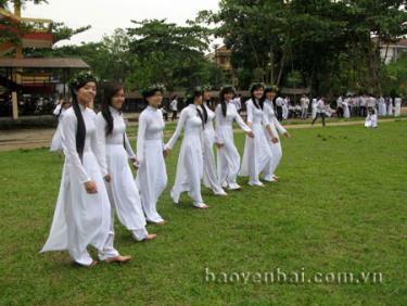 Tinh khôi áo trắng học trò.
(Ảnh: P.V)