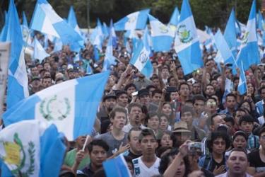 Người dân Guatemala biểu tình phản đối tham nhũng tại thủ đô Guatemala City ngày 22/8.