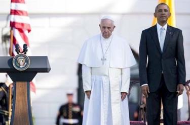 Giáo hoàng Francis (trái) và Tổng thống Mỹ Barack Obama.