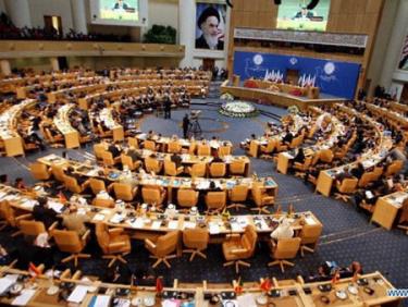 Một buổi họp của Hội nghị thượng đỉnh lần thứ XVII của Phong trào Không liên kết 16, tổ chức tại Iran.