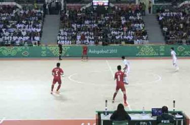 Đội tuyển futsal Việt Nam trong trận thắng Hong Kong 8-0.