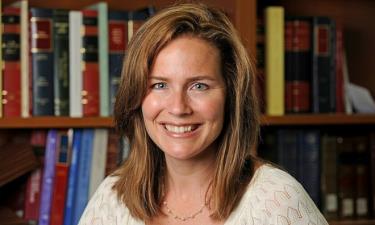 Bà Amy Coney Barrett trong ảnh do Đại học Notre Dame, Mỹ, công bố ngày 19/9.
