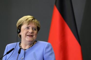 Thủ tướng Đức Angela Merkel trong chuyến thăm Albania ngày 14/9 (Ảnh: AP).