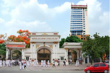 Trường Cao đẳng Y Dược Phú Thọ (ảnh minh hoạ).