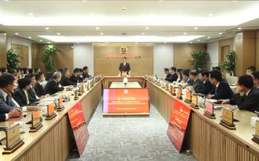 Quang cảnh lễ công bố Quyết định của Thủ tướng Chính phủ bổ nhiệm Thứ trưởng Bộ Thông tin và Truyền thông (Ảnh minh họa)