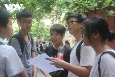 Xét tuyển đại học 2022, ngành sư phạm điểm tăng cao, ngành y giảm điểm.