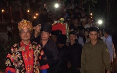 Đoàn rước trong lễ hội Cầu Trăng ở Hà Giang. (Nguồn: Đài Phát Thanh, Truyền hình tỉnh Hà Giang)