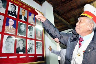 Cụ Tô Văn Cắm, người lính của Đội Việt Nam tutrực tuyến m88 truyền giải phóng quân, về thăm lại nơi thành lập đội ở Cao Bằng