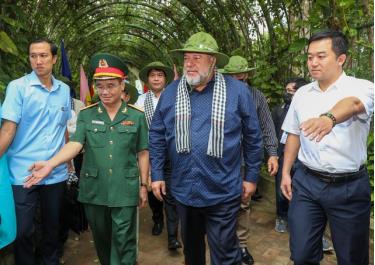 Thủ tướng Cuba Manuel Marrero Cruz thăm địa đạo Củ Chi