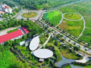 Trung tâm Thư viện và Tri thức số của Đại học Quốc gia Hà Nội là đơn vị đăng cai tổ chức Hội nghị lớn nhất thế giới về lĩnh vực Thư viện số, Quản trị thông tin số và Quản trị tri thức số.