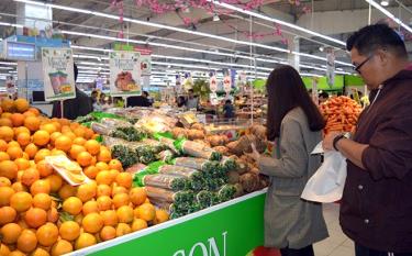 Gioi Phien vermicelli and dried forest bamboo shoots of Yen Bai introduced at Big C supermarket chain