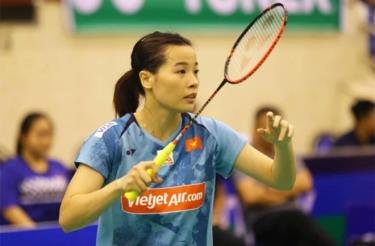 Nguyễn Thùy Linh đánh bại tay vợt hạng 5 thế giới.