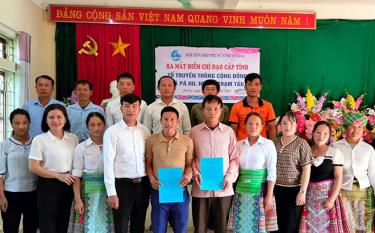 Ra mắt điểm chỉ đạo cấp tỉnh Tổ truyền thông cộng đồng xã Pá Hu, huyện Trạm Tấu.