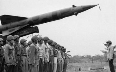 Bộ đội tên lửa những ngày đánh trận Điện Biên Phủ trên không - Ảnh: Tư liệu/Internet.