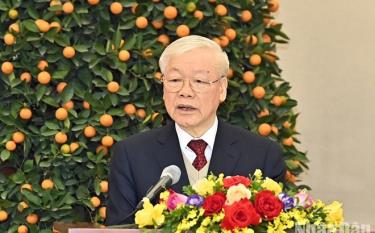 Tổng Bí thư Nguyễn Phú Trọng chúc Tết các đồng chí lãnh đạo và nguyên lãnh đạo Đảng, Nhà nước.