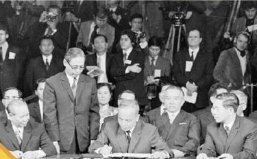 Hiệp định Paris về chấm dứt chiến tranh, lập lại hòa bình ở Việt Nam có 9 chương 23 điều, gồm 4 loại điều khoản chính. Ảnh minh họa