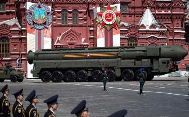 Hệ thống tên lửa đạn đạo xuyên lục địa RS-24 Yars của Nga trong cuộc duyệt binh ở Moscow vào tháng 6/2020.