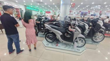 Sản lượng xe máy tại Việt Nam tháng 1/2023 sụt giảm song chưa có dấu hiệu khan hàng, tăng giá.