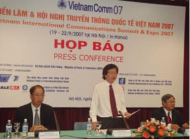 Họp báo sự kiện Vietnam Comm 07.