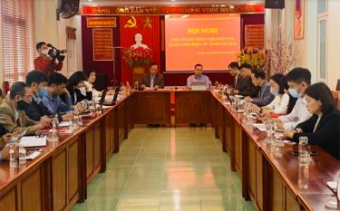 Chi bộ cơ quan Đảng ủy khối Cơ quan và Doanh nghiệp tỉnh tổ chức sinh hoạt chuyên đề triển khai sổ tay đảng viên điện tử tỉnh Yên Bái.