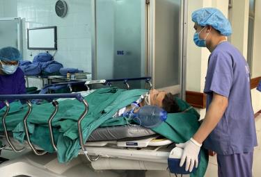 Những ngày qua, Bệnh viện Việt Đức thực hiện việc các ca mổ phiên trở lại