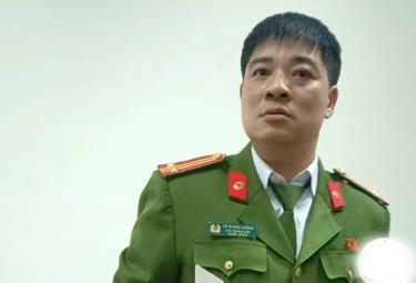 Ông Vũ Quang Dương – Phó đồn Công an tại TP.Từ Sơn, tỉnh Bắc Ninh bị bắt giữ về hành vi làm giả giấy tờ của cơ quan, tổ chức