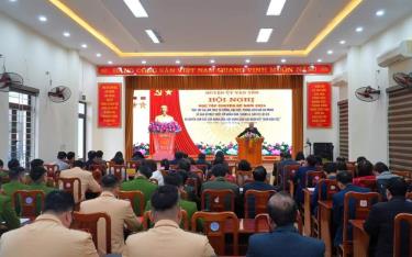 Huyện ủy Văn Yên tổ chức cho cán bộ, đảng viên, công chức, viên chức học tập Chỉ thị 05 chuyên đề năm 2024.