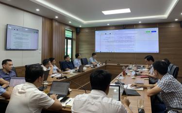 Cuộc họp Đảng ủy tại Sở GTVT tỉnh Yên Bái được ứng dụng công nghệ AI.