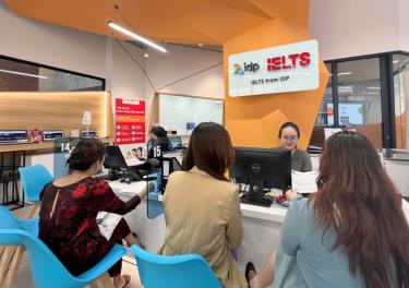 IDP Việt Nam là công ty vừa được phê duyệt thêm nhiều địa điểm tổ chức thi IELTS.