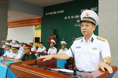 Đại tá Nguyễn Thiên Quân phát biểu khai mạc hội thi