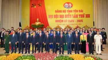 Ban Chấp hành Tỉnh ủy Yên Bái khóa XIX ra mắt Đại hội