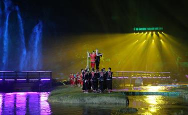 Lễ hội du lịch thác Bản Giốc năm 2019 với điểm nhấn là lễ hội ánh sáng ngay bên thác nước.