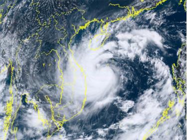 Thủ tướng Chính phủ Phạm Minh Chính tiếp yêu cầu các bộ ngành, địa phương tập trung ứng phó khẩn cấp với bão số 4.