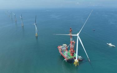 Turbine gió 16 MW ở vùng biển Phúc Kiến.